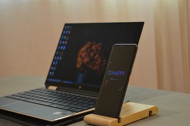 Refurbished HP Notebook 240 G8 (Core i7, 8GB RAM, 1TB SSD)